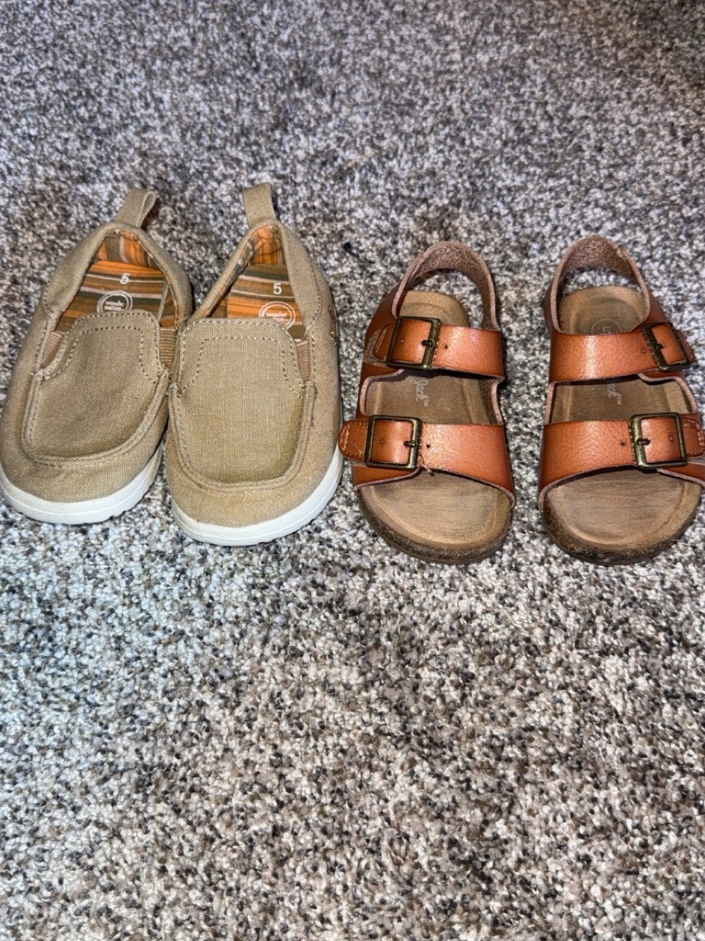 Cat & Jack Brown Buckle Sandals & WN Canvas Pull On